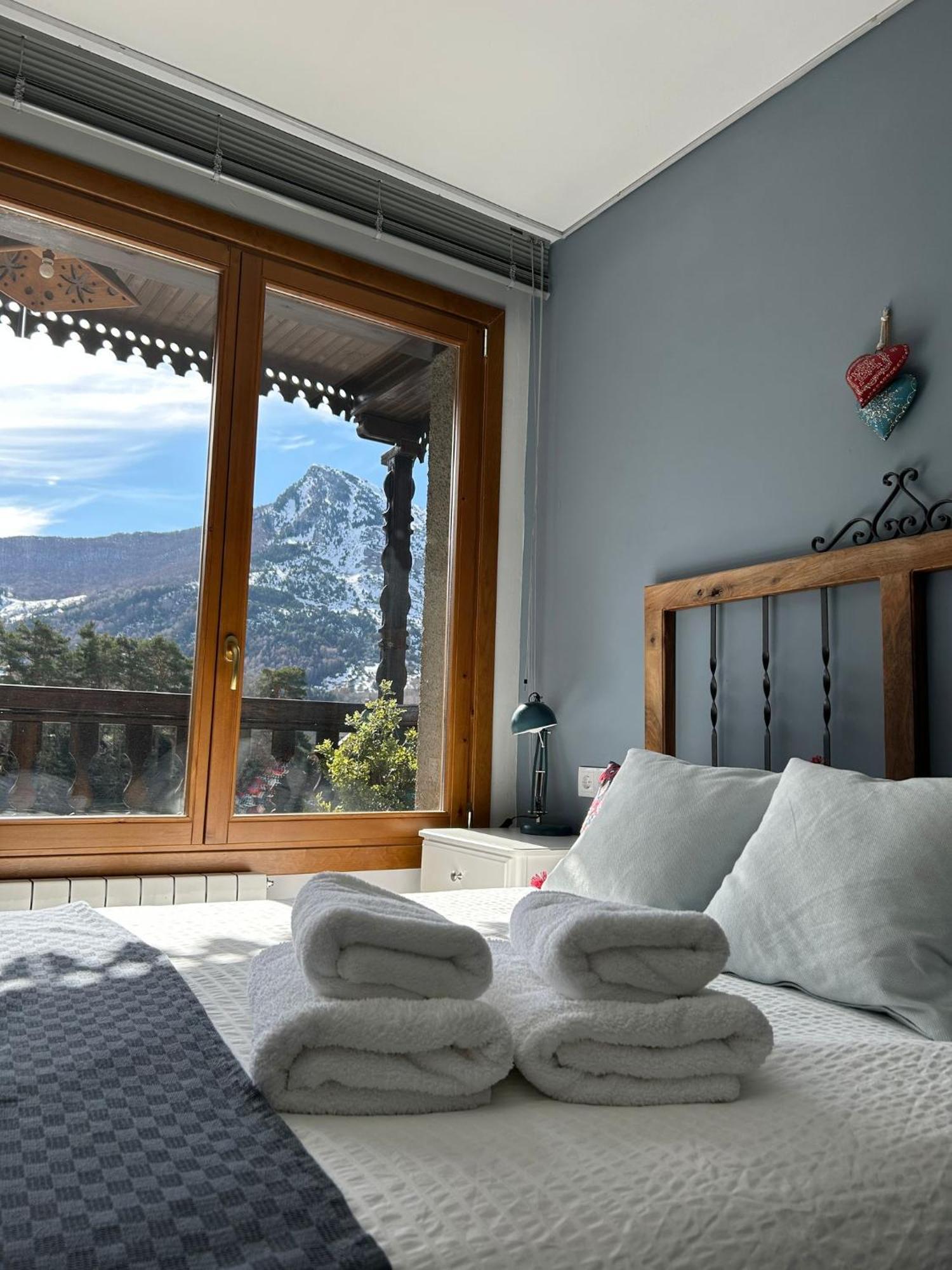 El Balcon Del Garmo Villa Sallent de Gállego Eksteriør bilde